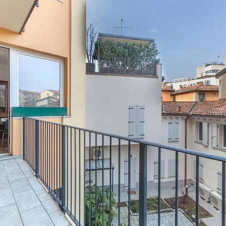 Bologna Saragozza District Apartment Экстерьер фото
